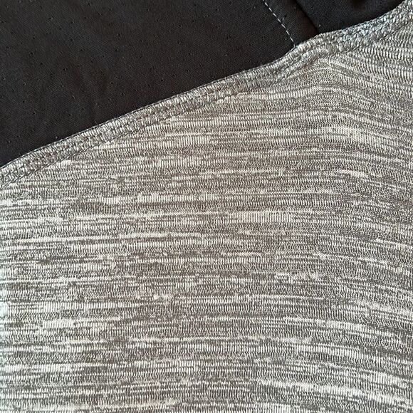 SPYDER ACTIVE Gray Hoodie size M NWT - Picture 4 of 9